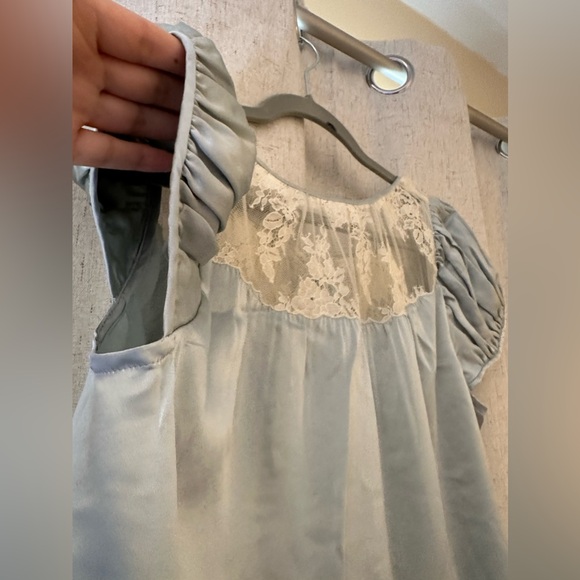 NWT Doen Camri Top in Dusty Blue Silk (Size small) - Picture 9 of 9
